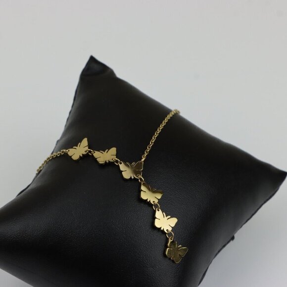 Yellow Gold Butterfly Pendant Necklace in Adjustable Chain Length, XPNL0357 - Picture 7 of 13